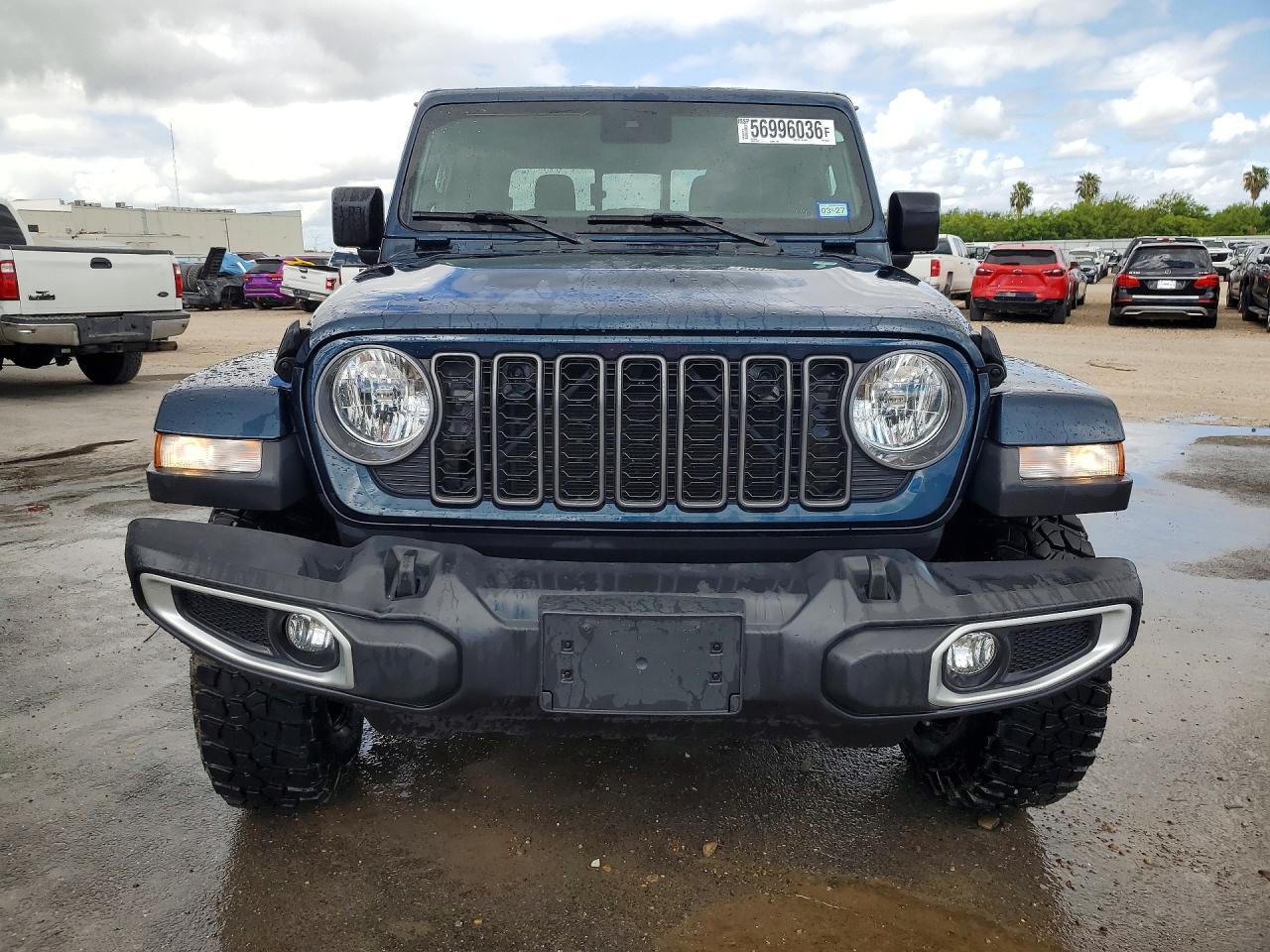 2025 Jeep Gladiator Sport - Фото 5