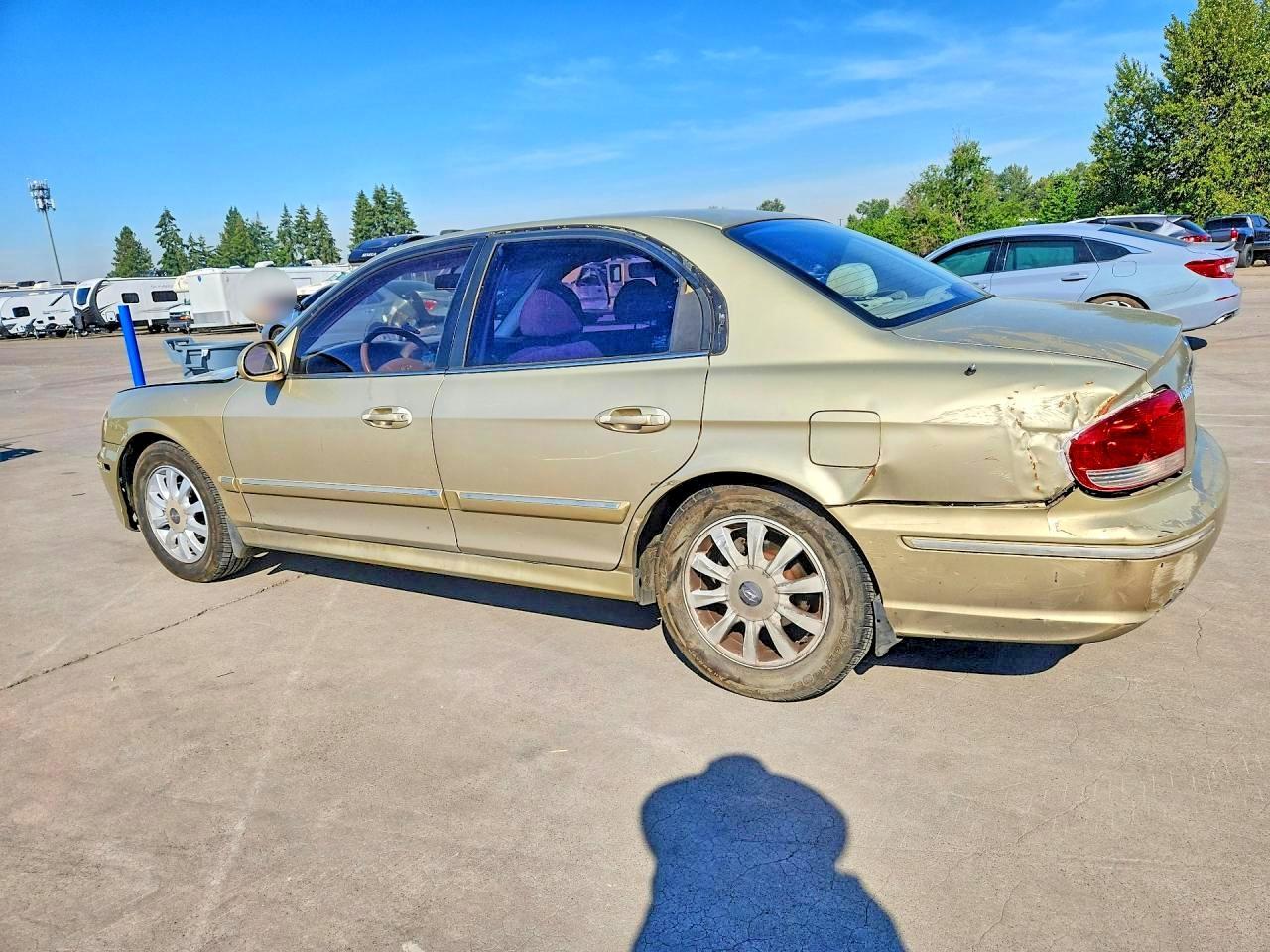 2004 Hyundai Sonata Gls - Image 2