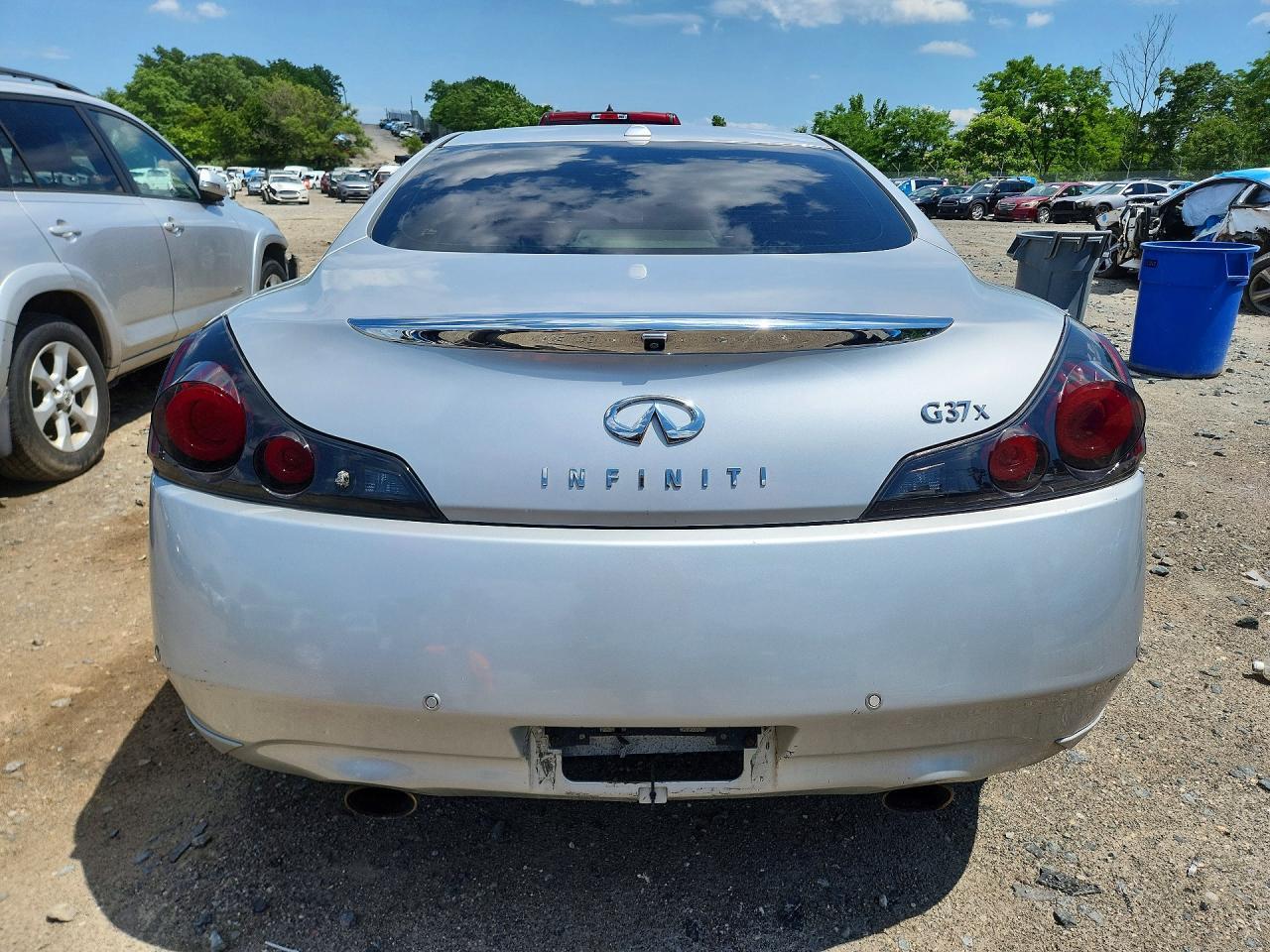 2012 Infiniti G37 Coupe X - Image 6