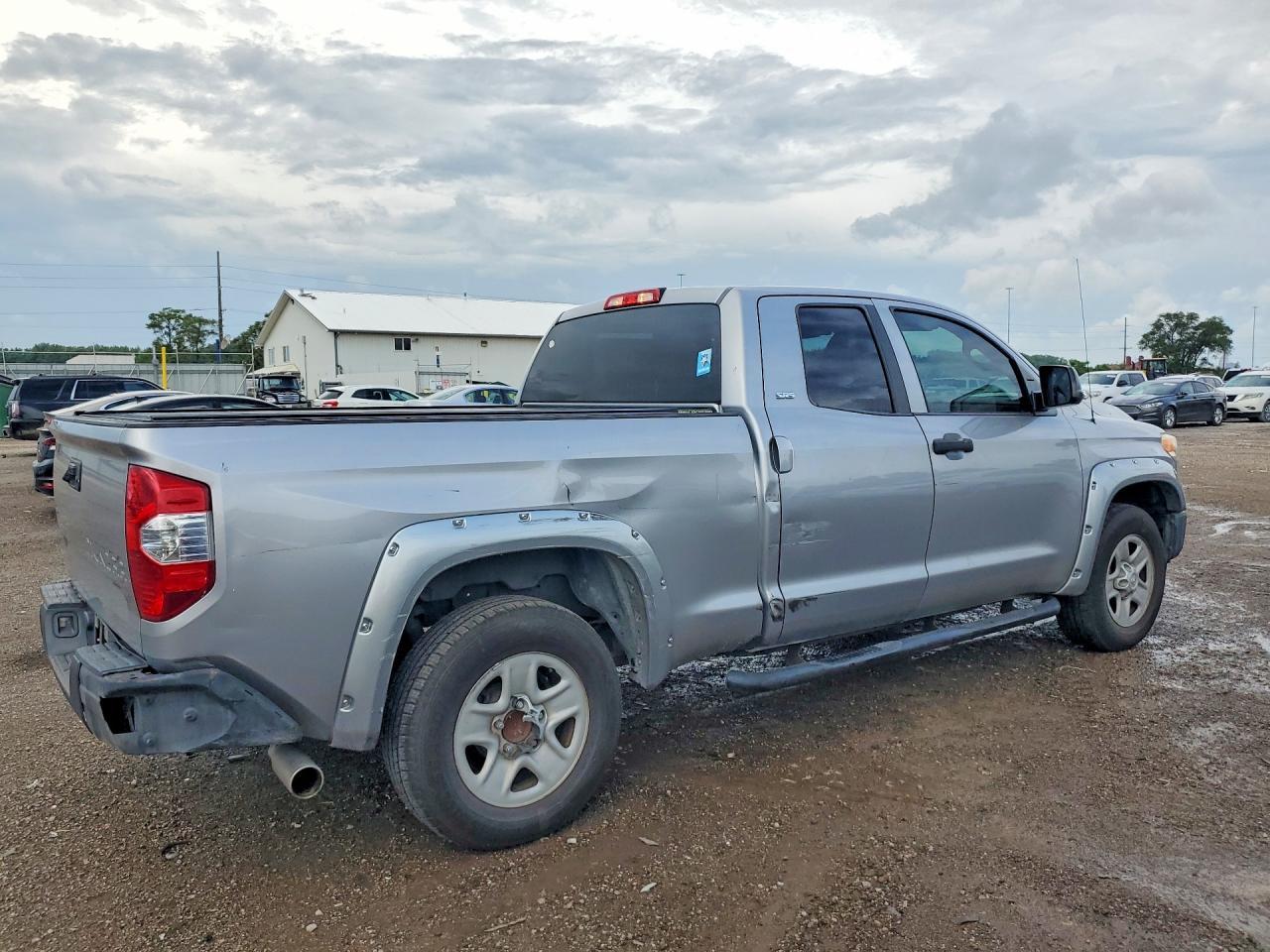 2015 Toyota Tundra Sr - Image 3