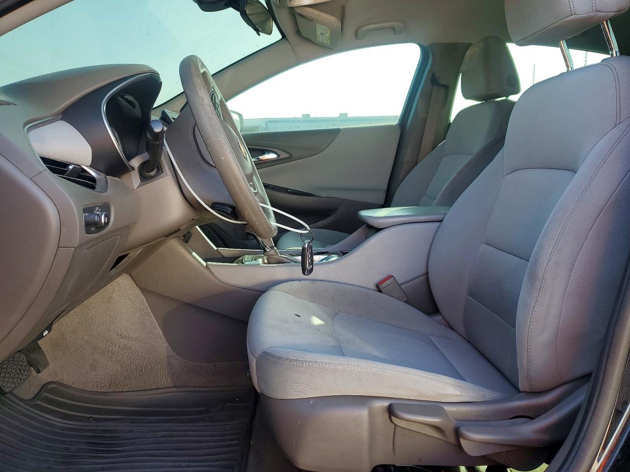 2018 Chevrolet Malibu Ls - Image 7