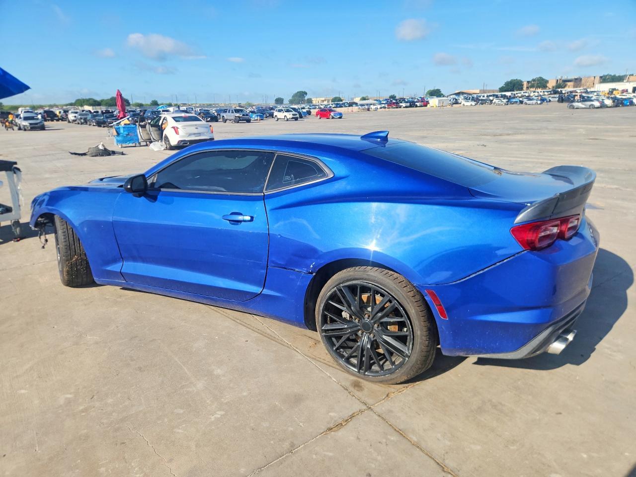 2021 Chevrolet Camaro Lz - Фото 2