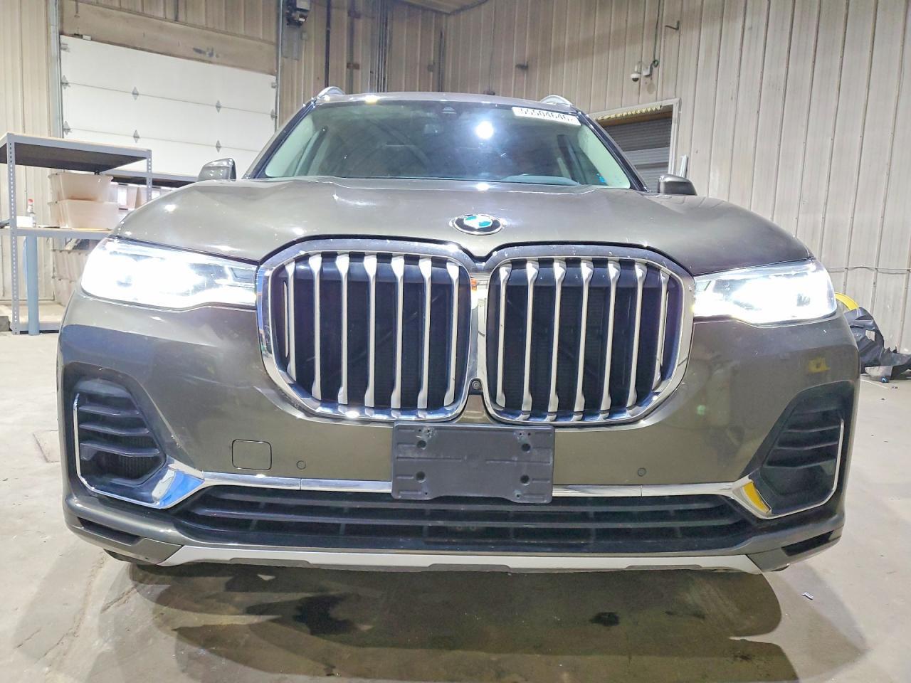 2020 BMW X7 xDrive40I - Фото 5