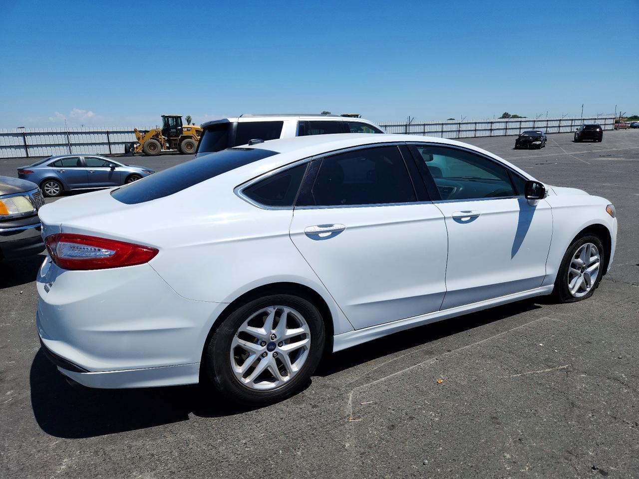 2014 Ford Fusion Se - Фото 3