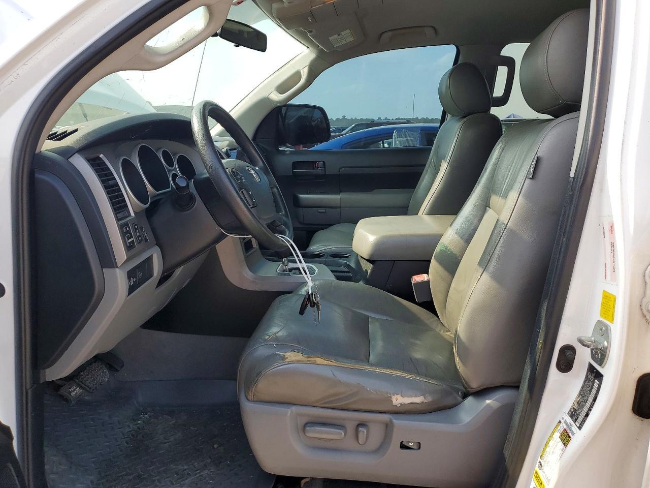 2011 Toyota Tundra Double Cab Sr5 - Image 7