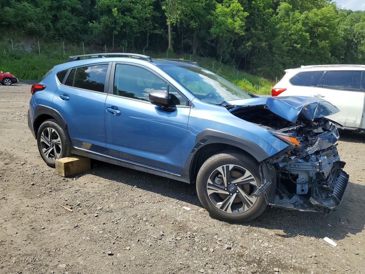 2024 Subaru Crosstrek Premium - Image 4