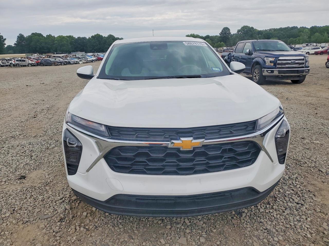2025 Chevrolet Trax Ls - Фото 5