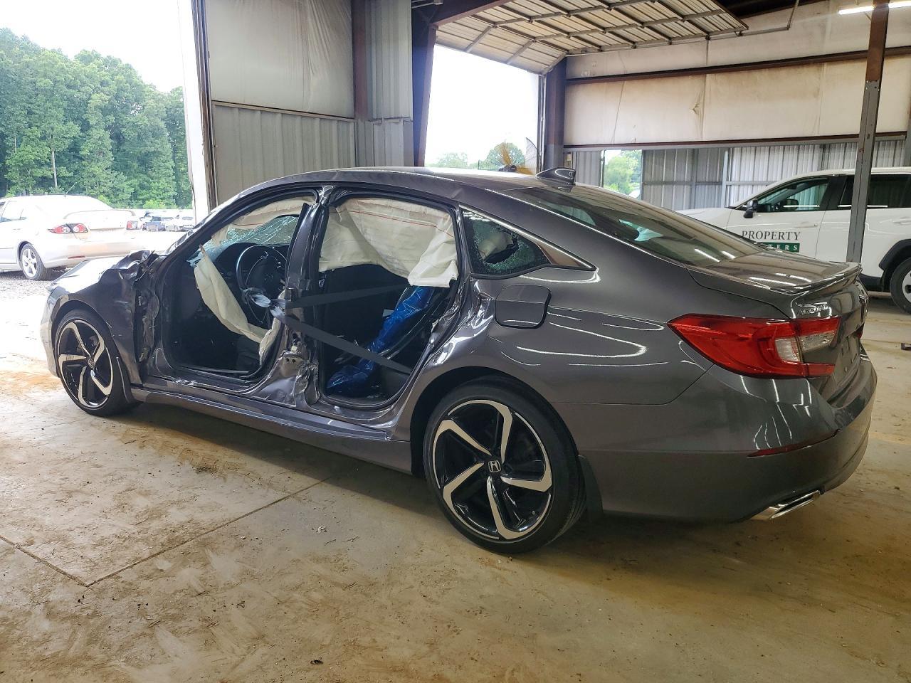 2018 Honda Accord Sport - Фото 2