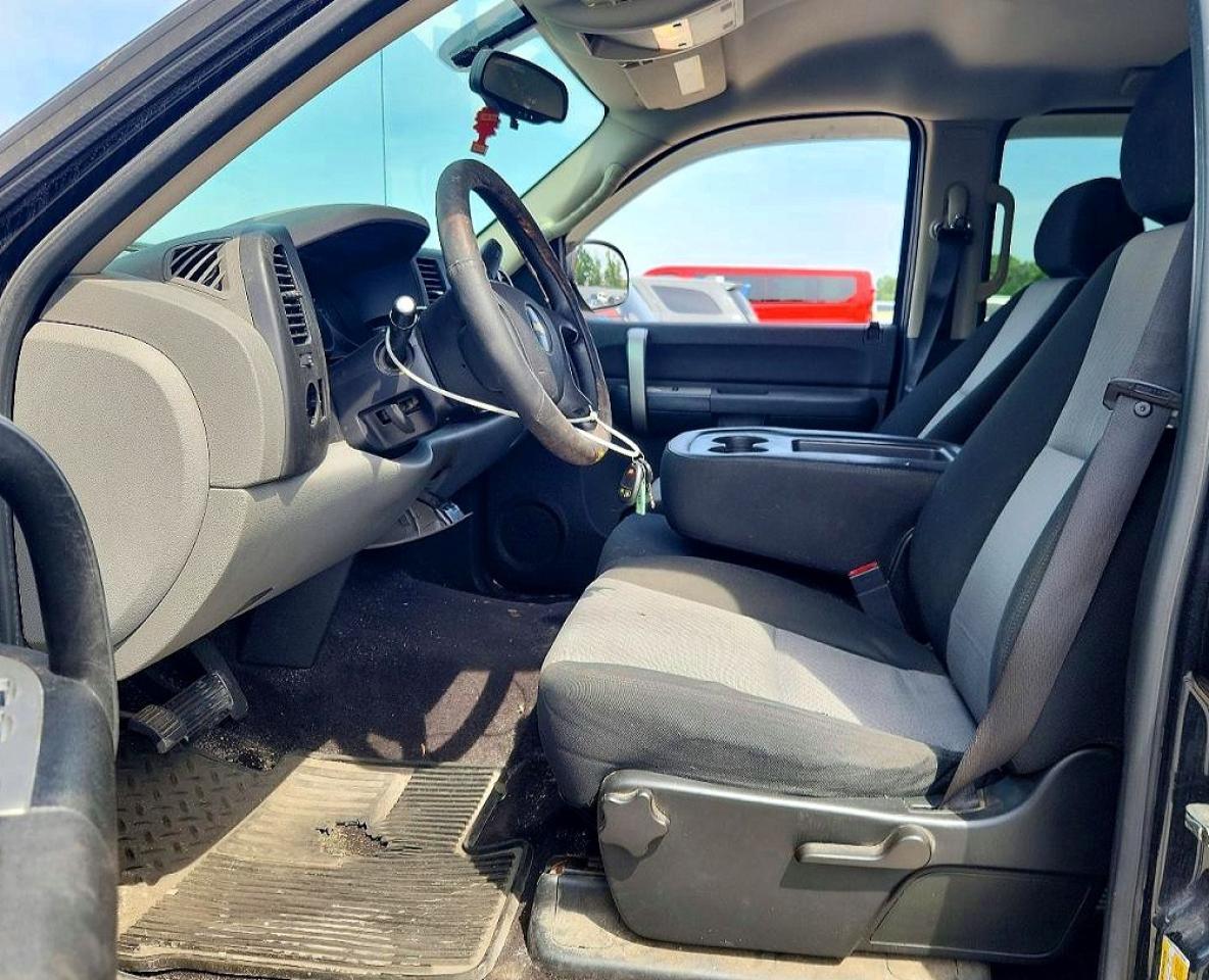 2009 Chevrolet Silverado C1500 - Image 7