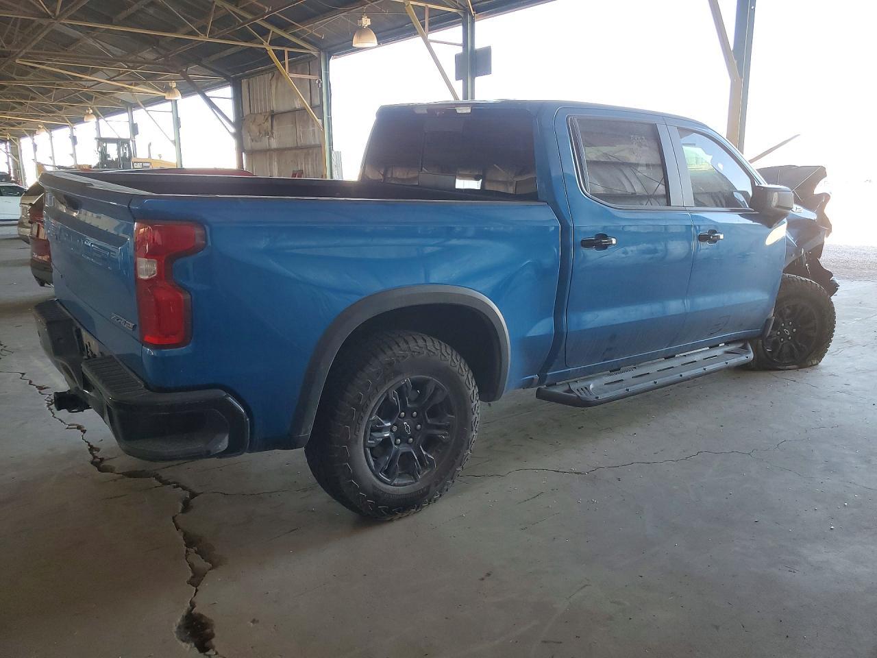 2022 Chevrolet Silverado K1500 Zr2 - Image 3