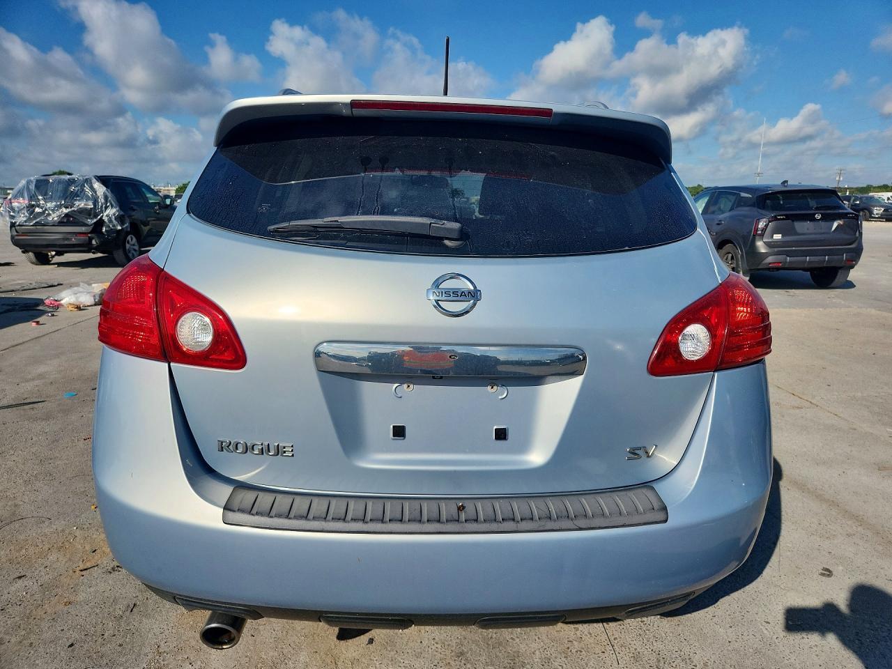 2011 Nissan Rogue S - Фото 6