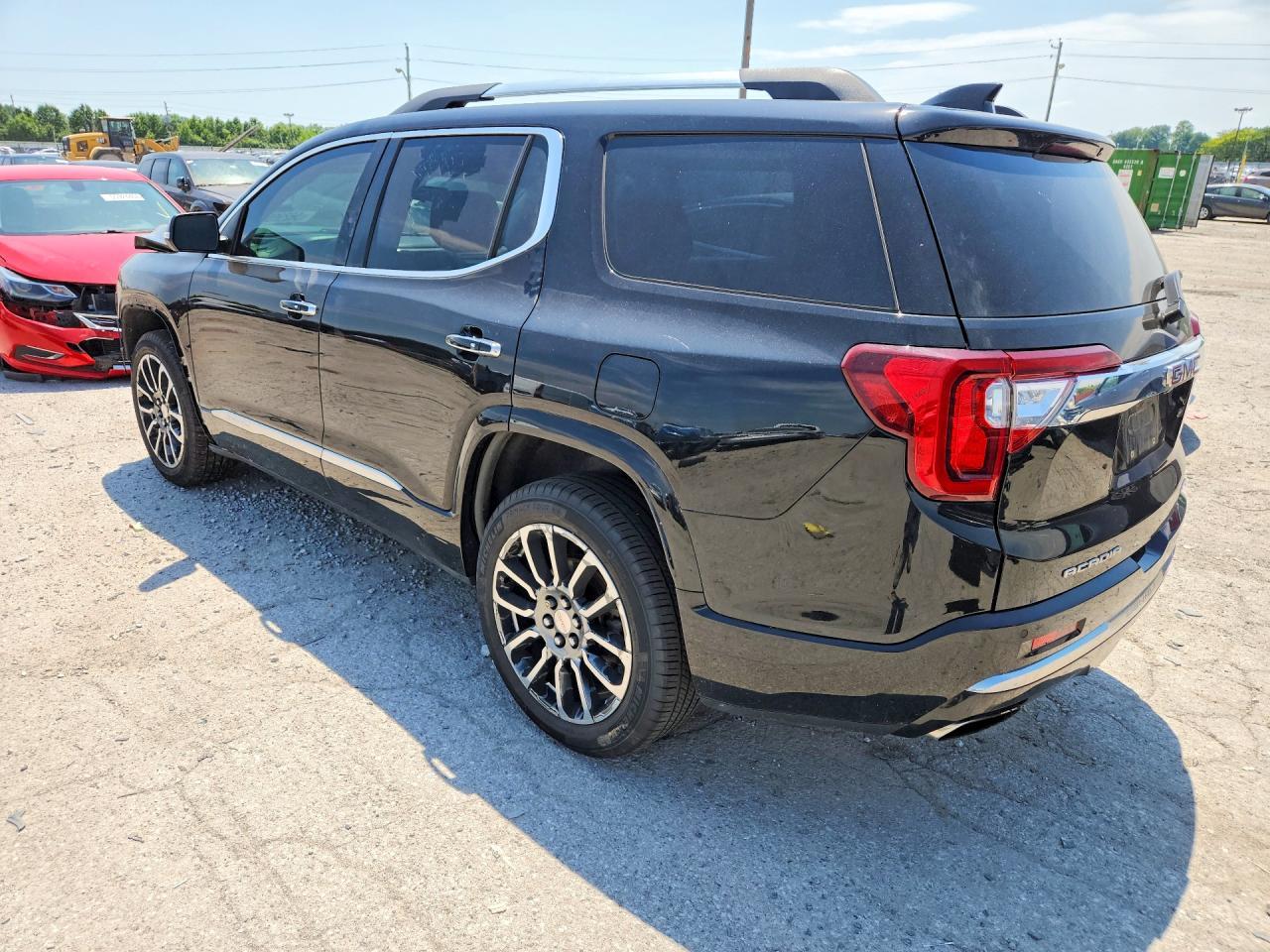 2020 GMC Acadia Denali - Фото 2