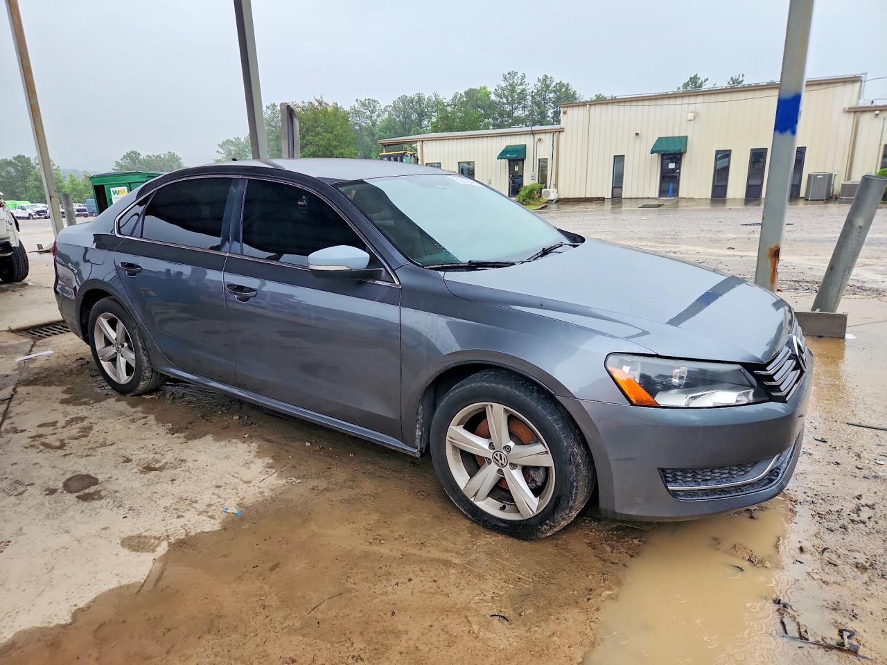 2014 Volkswagen Passat Se - Фото 4