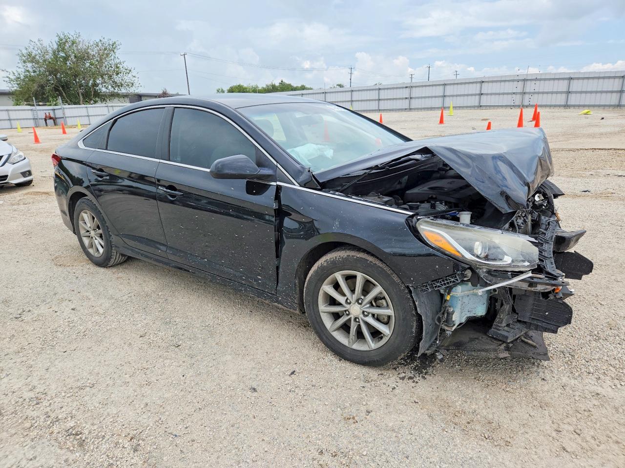 2018 Hyundai Sonata Se - Фото 4