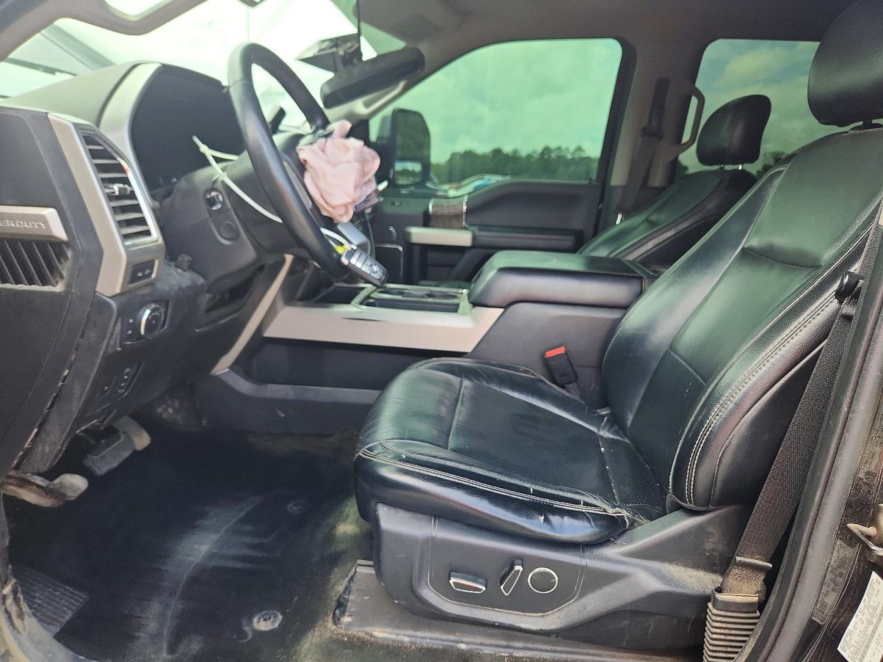 2017 Ford F250 Super Duty - Image 7