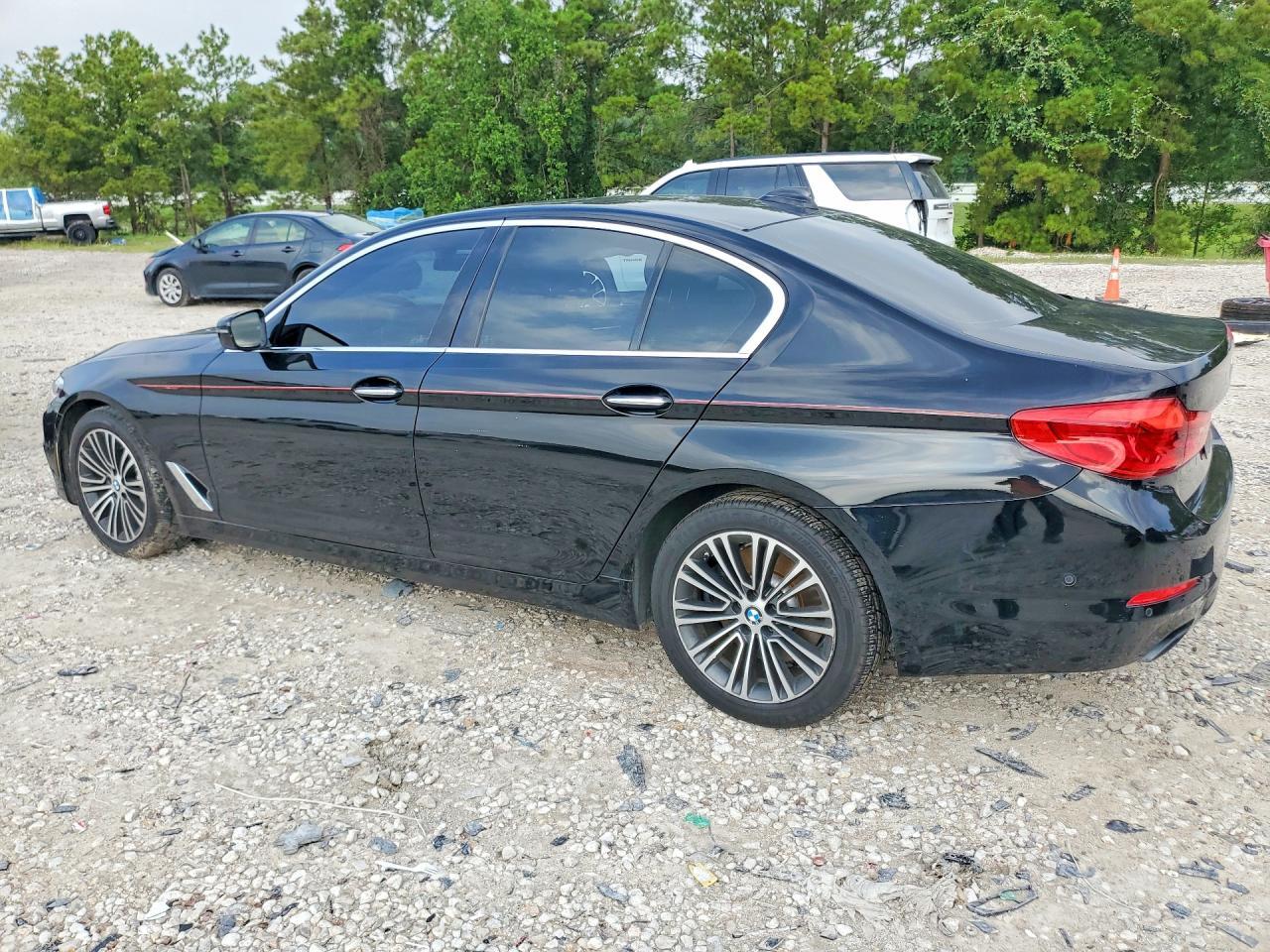 2017 BMW 540 I - Image 2