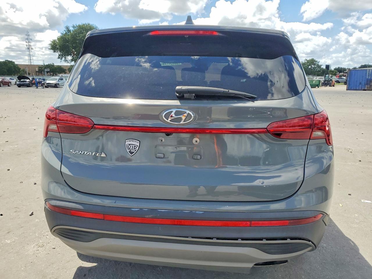2022 Hyundai Santa Fe Se - Image 6