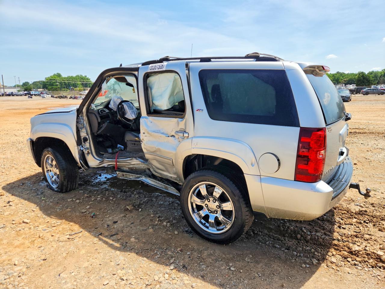 2013 Chevrolet Tahoe K1500 Lt - Фото 2