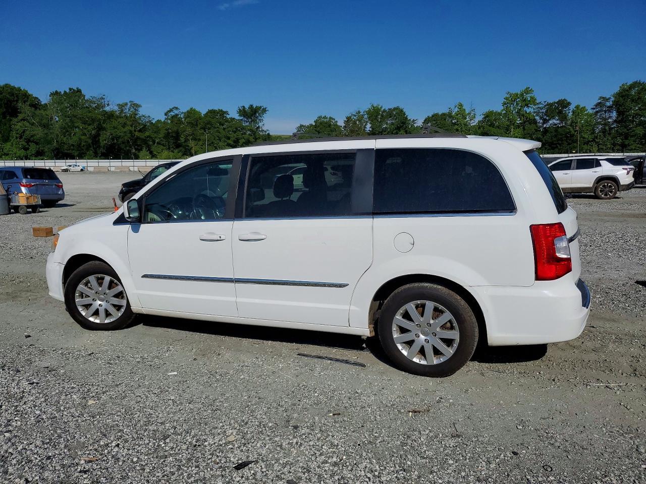 2014 Chrysler Town & Country Touring - Фото 2