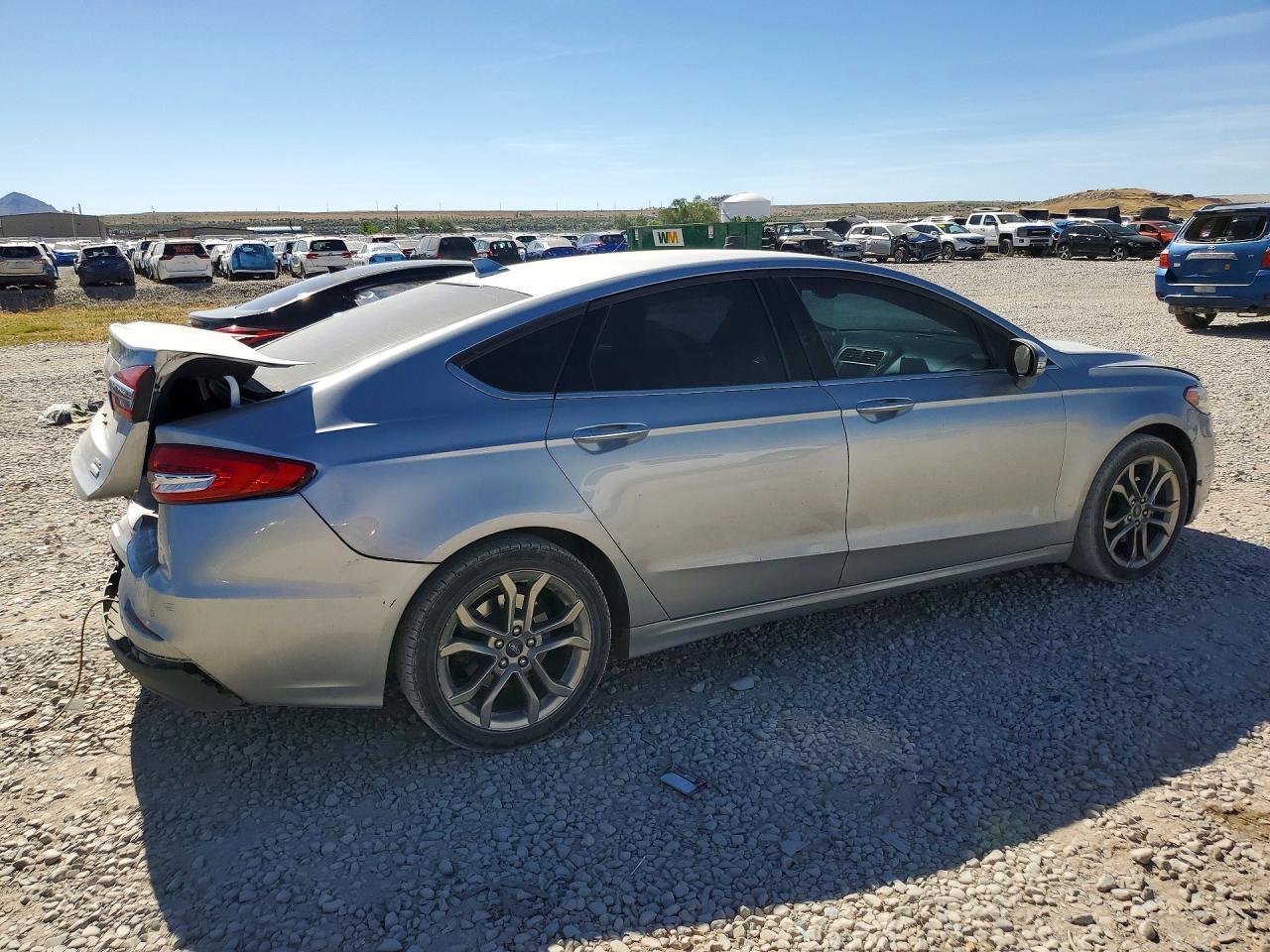 2020 Ford Fusion Sel - Фото 3