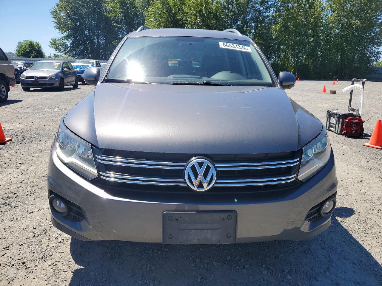 2013 Volkswagen Tiguan S - Фото 5