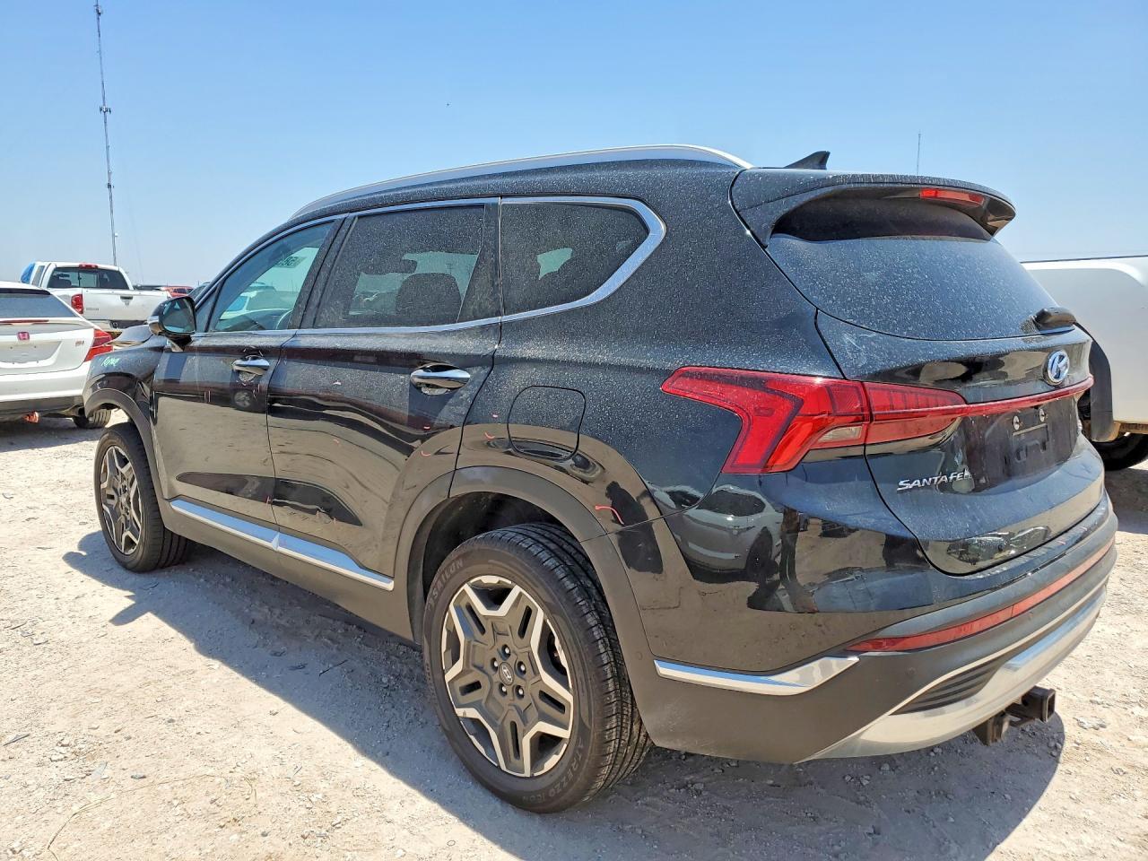 2023 Hyundai Santa Fe Limited - Фото 2