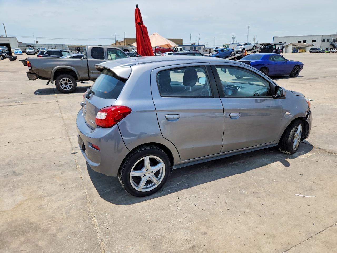 2019 Mitsubishi Mirage Es - Фото 3