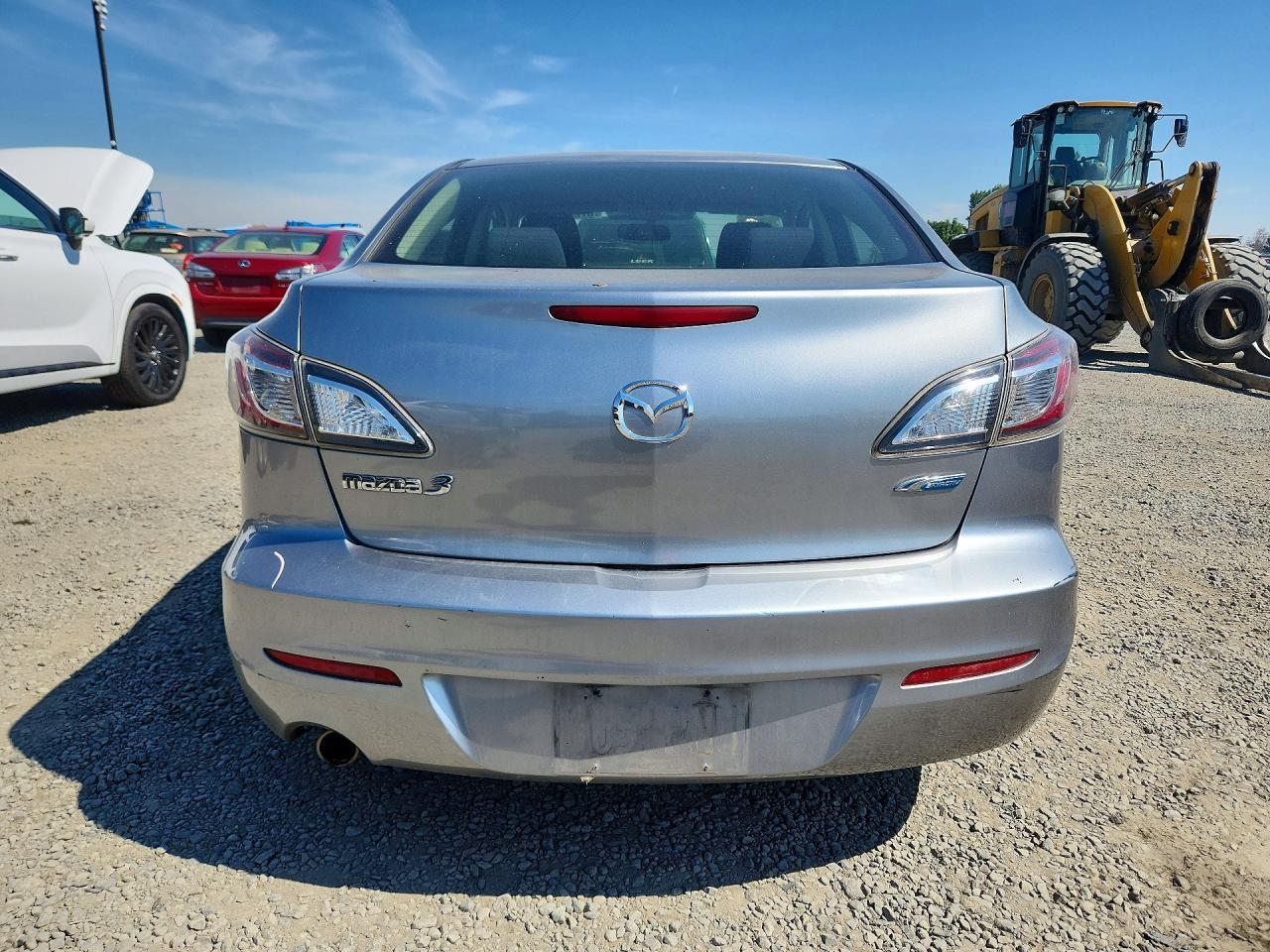 2012 Mazda 3 I - Image 6