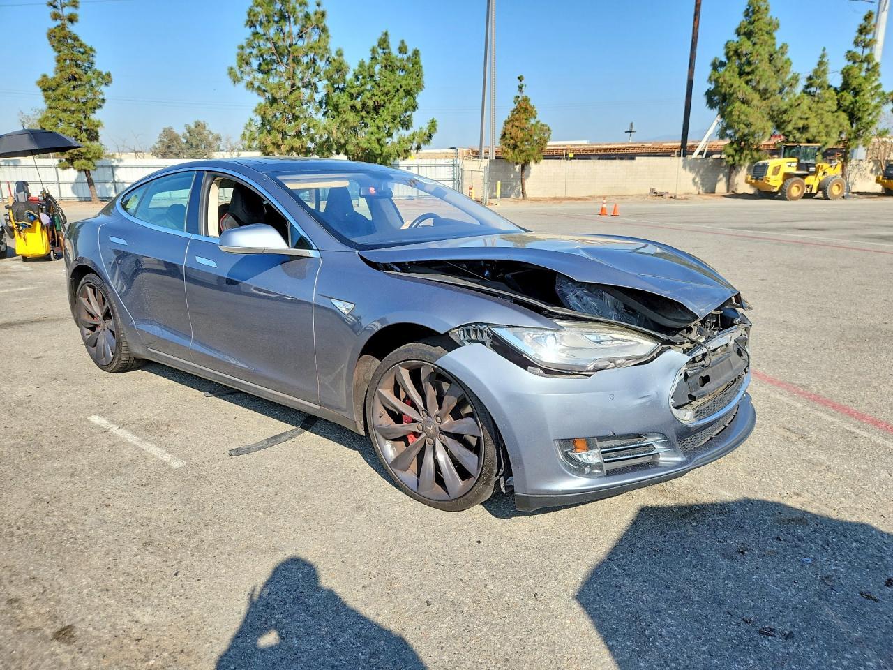 2014 Tesla Model S - Фото 4