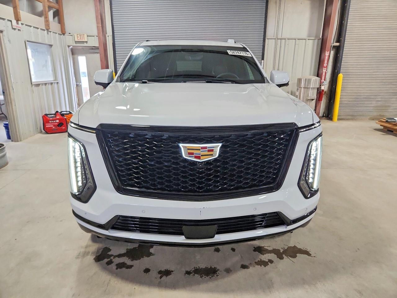 2026 Cadillac Escalade Sport - Фото 5