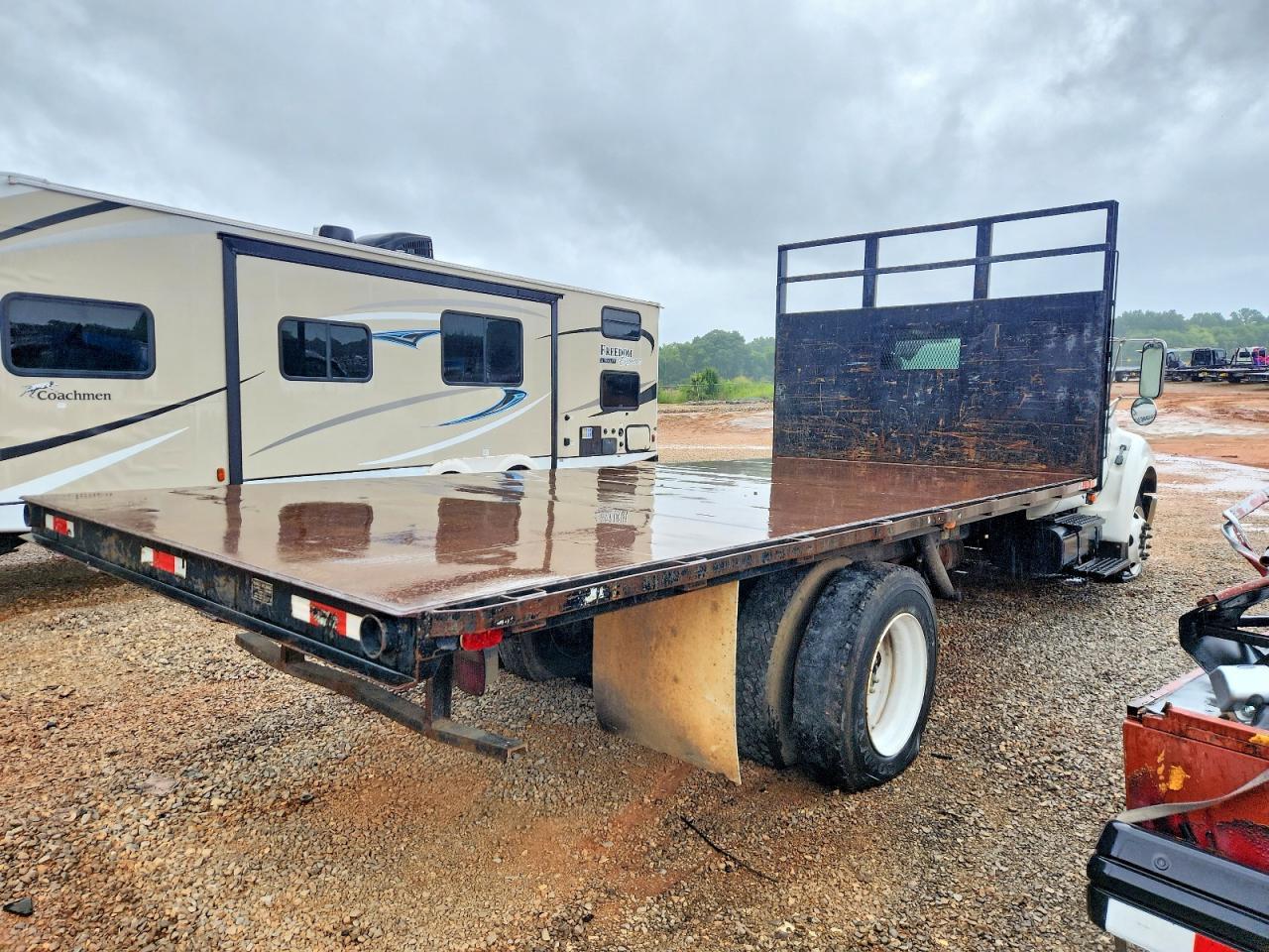 2007 Ford F650 Super Duty - Фото 4