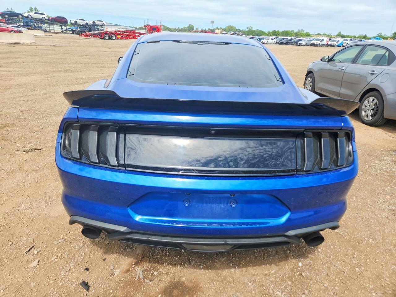 2018 Ford Mustang - Фото 6