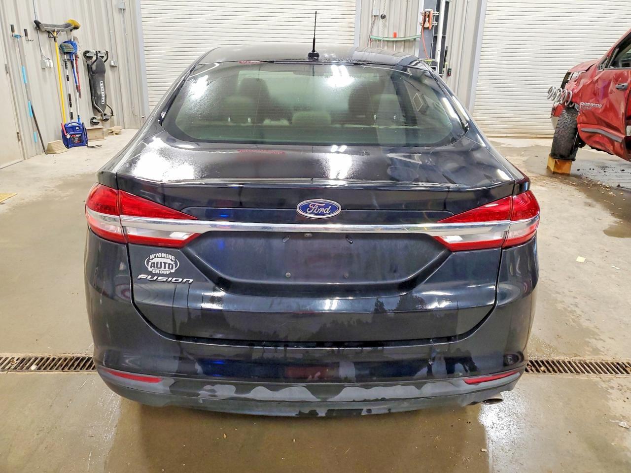 2018 Ford Fusion S - Фото 6