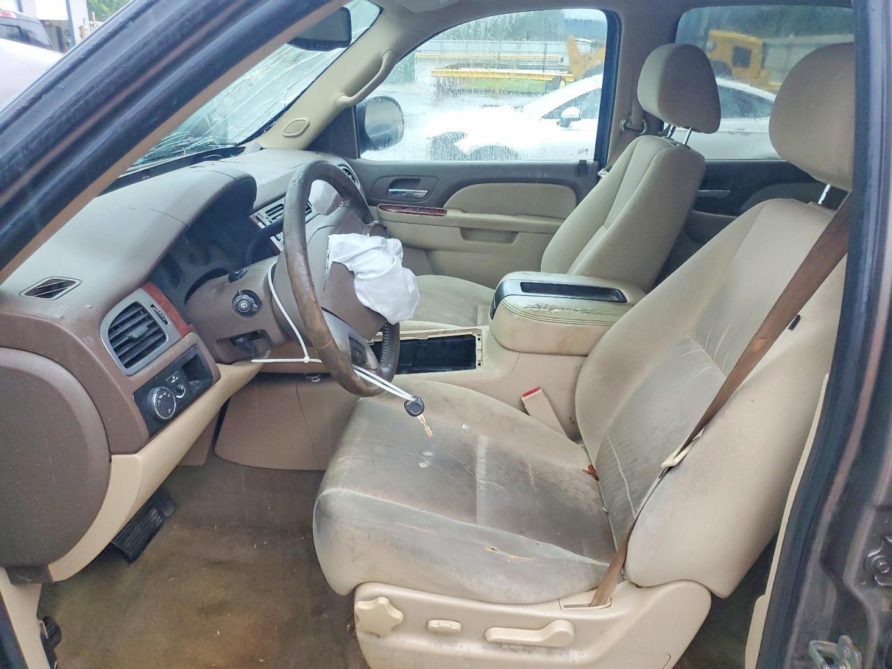 2011 Chevrolet Tahoe C1500 Ls - Фото 7