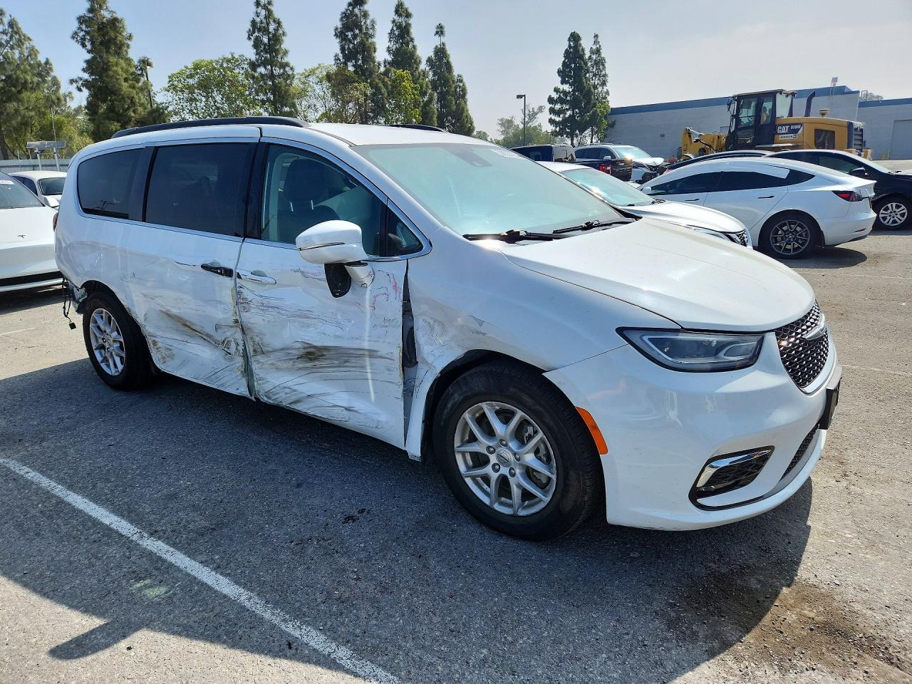 2022 Chrysler Pacifica Touring L - Фото 4