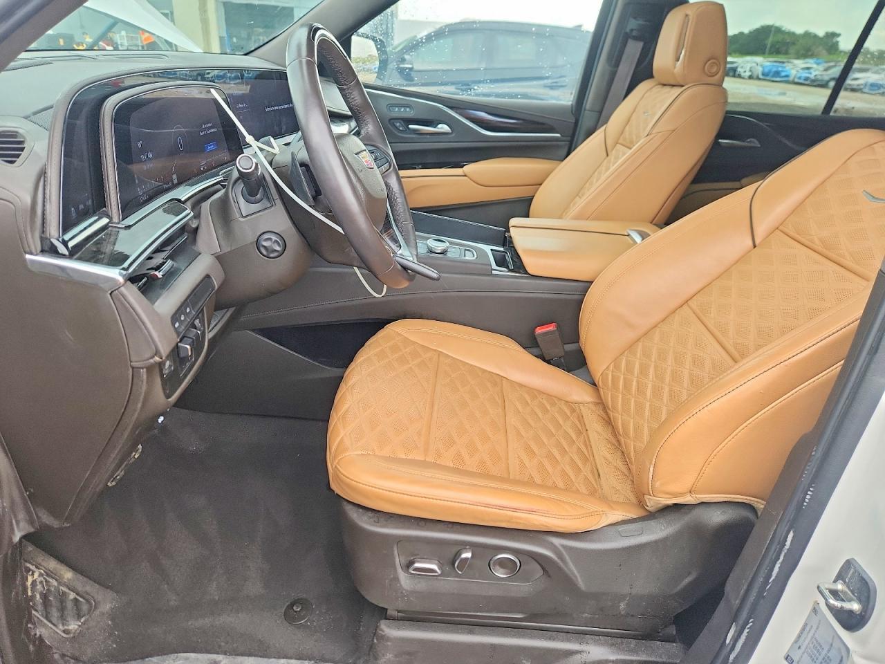 2023 Cadillac Escalade Sport - Фото 7