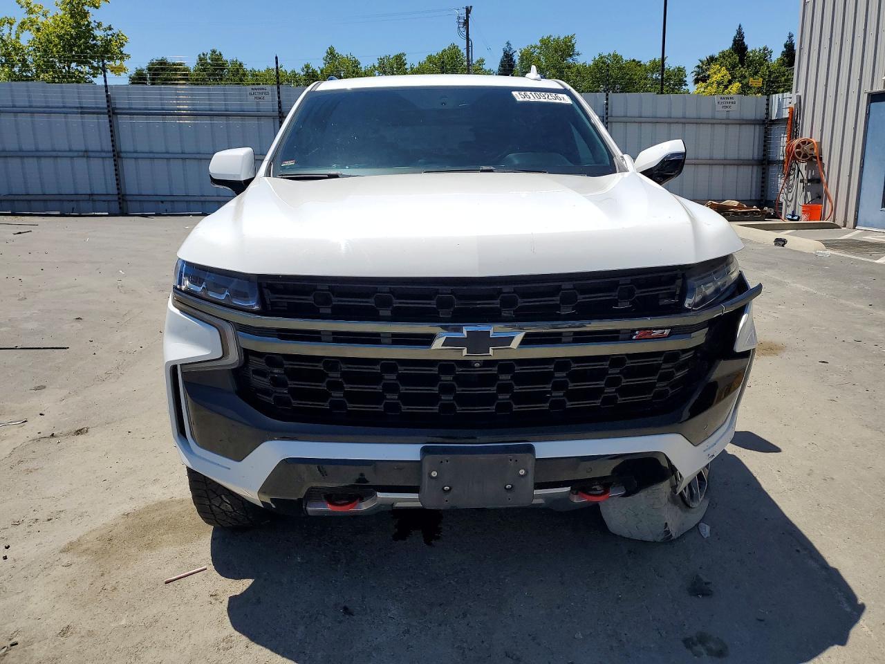 2021 Chevrolet Suburban K1500 Z71 - Image 5