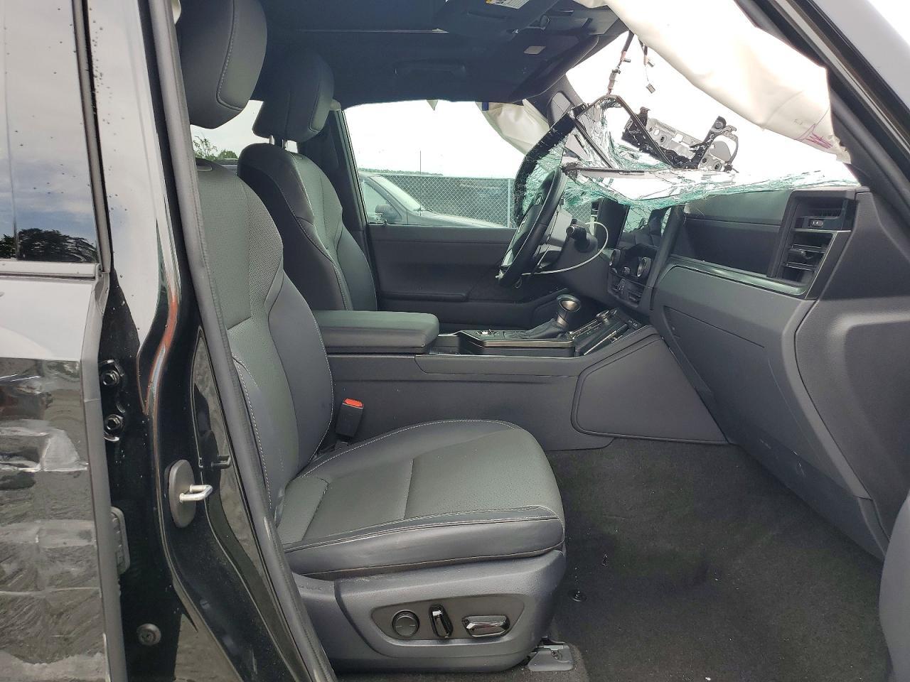 2024 Lexus Gx 550 Premium+ - Image 7