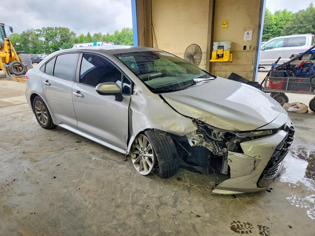2021 Toyota Corolla Le - Фото 4