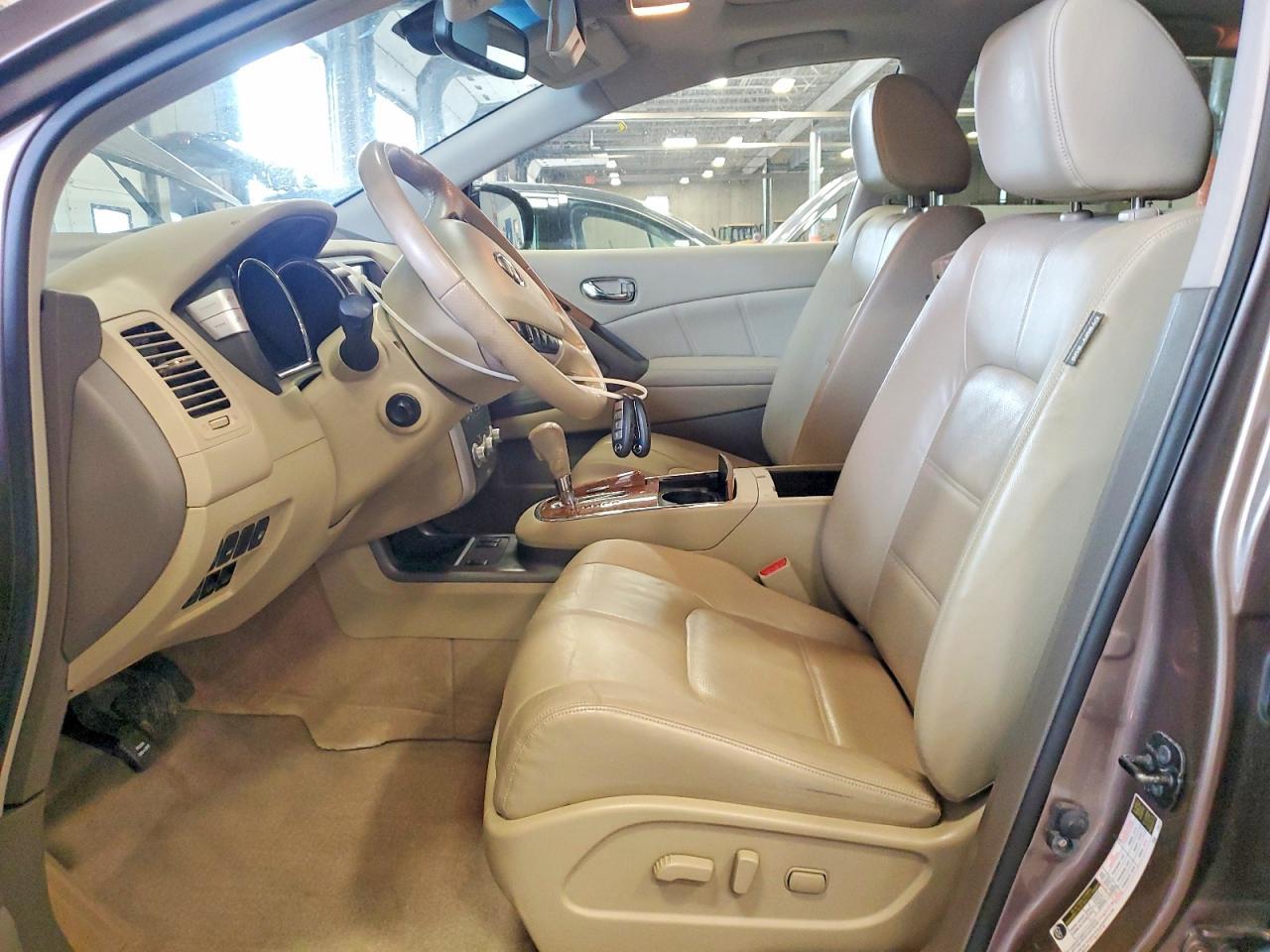 2011 Nissan Murano S - Image 7