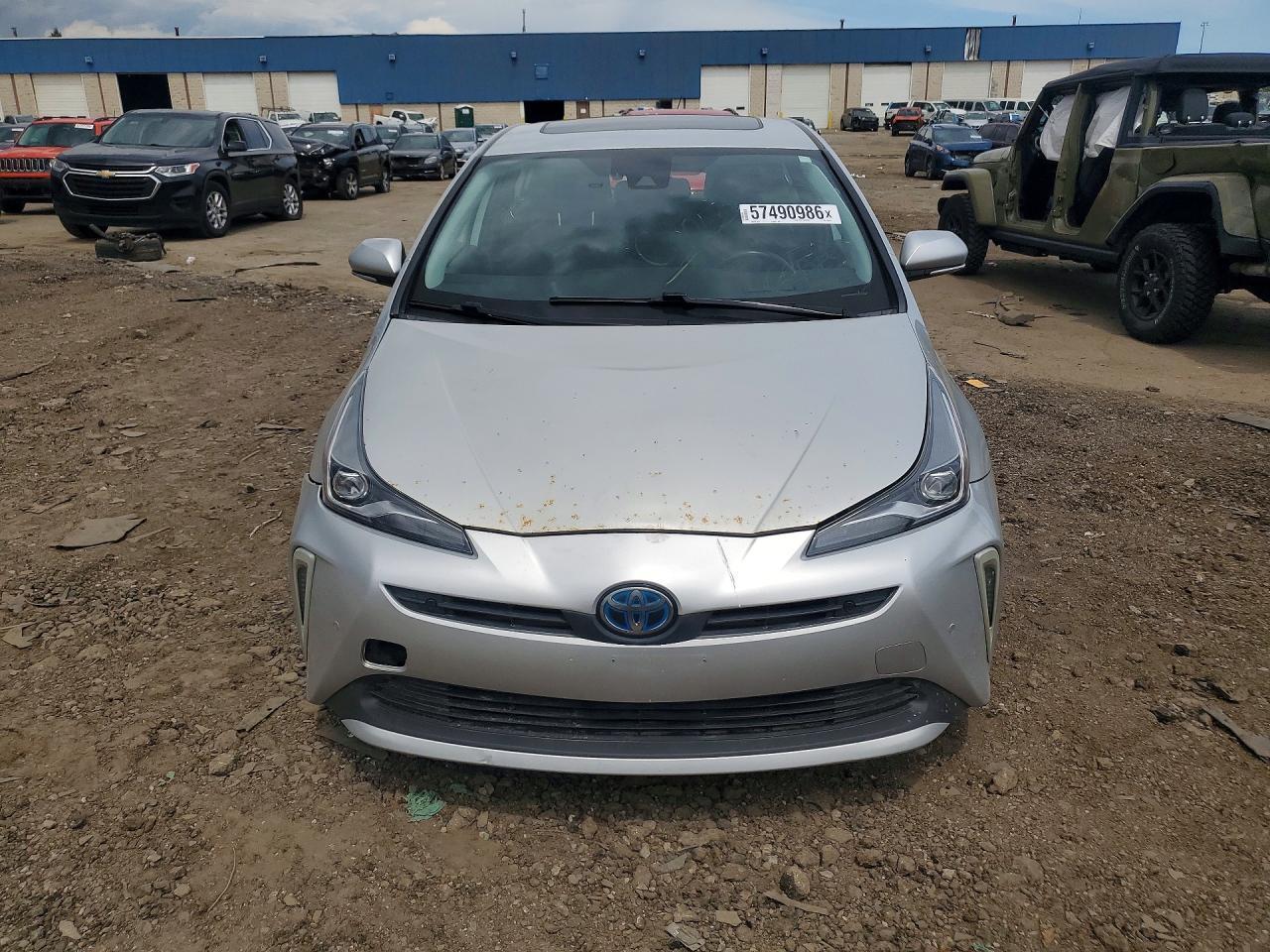 2019 Toyota Prius Limited - Фото 5
