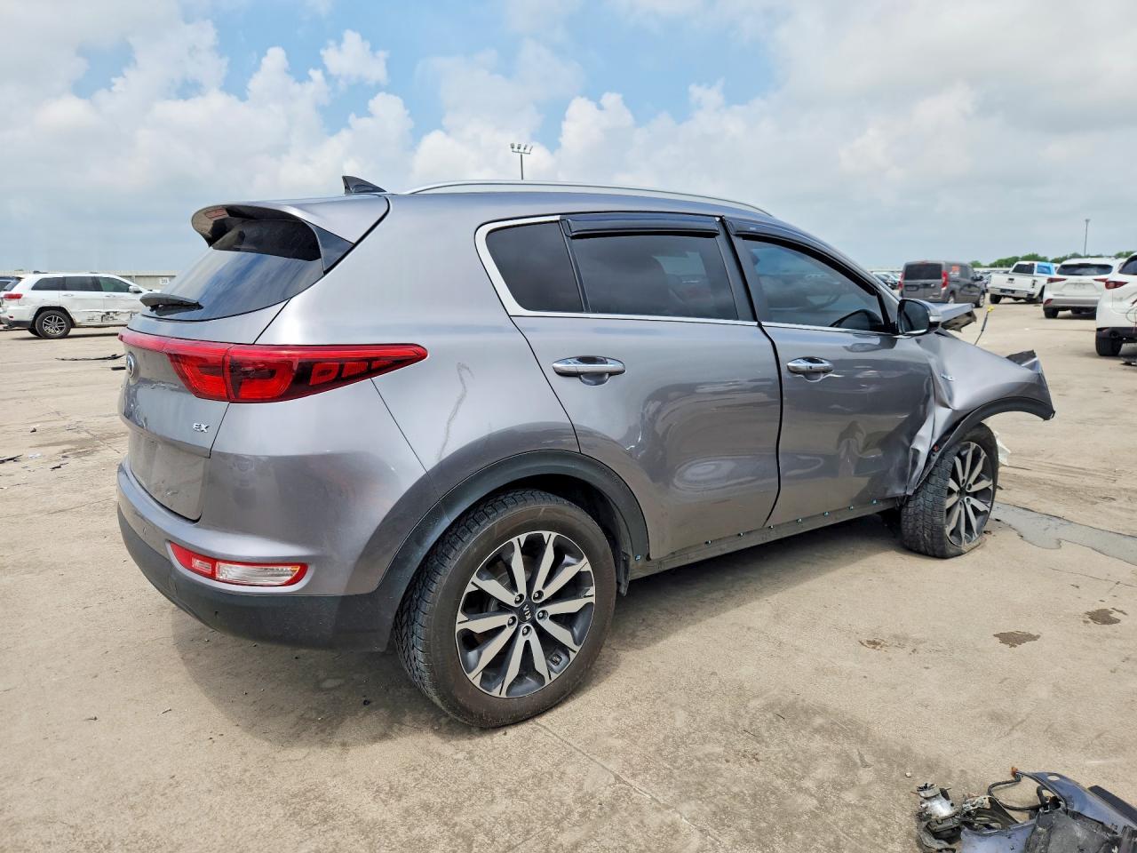 2017 Kia Sportage Ex - Image 3