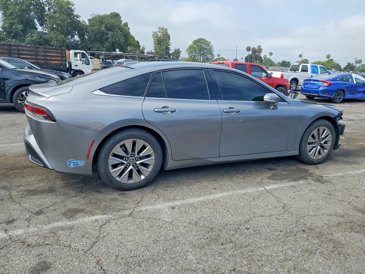 2021 Toyota Mirai Xle - Image 3