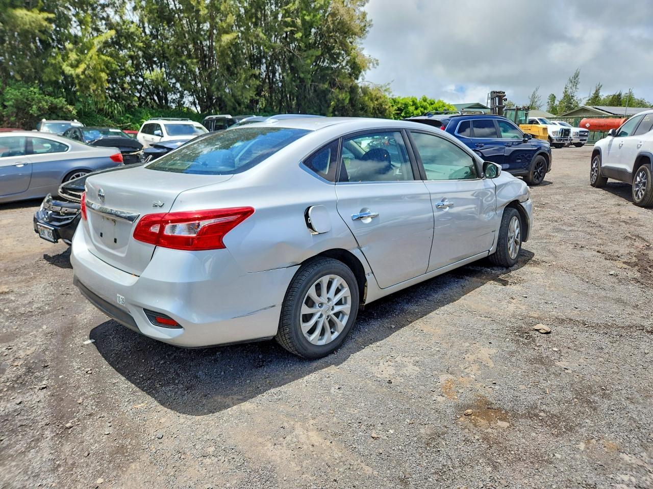 2019 Nissan Sentra Sv - Фото 3