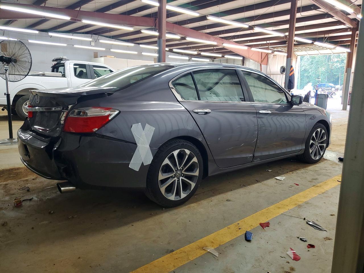 2013 Honda Accord Sport - Фото 3