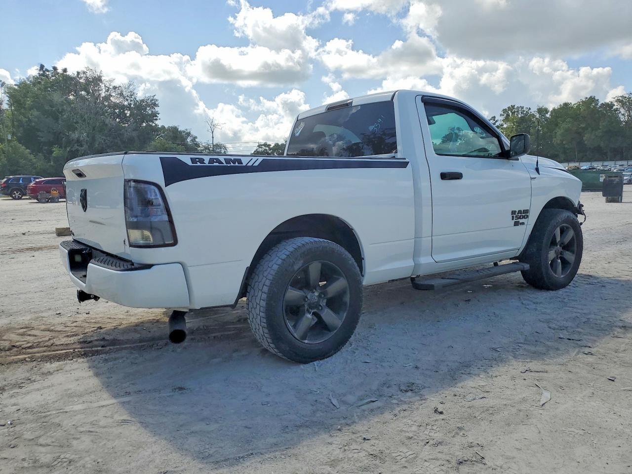 2016 Ram 1500 St - Фото 3