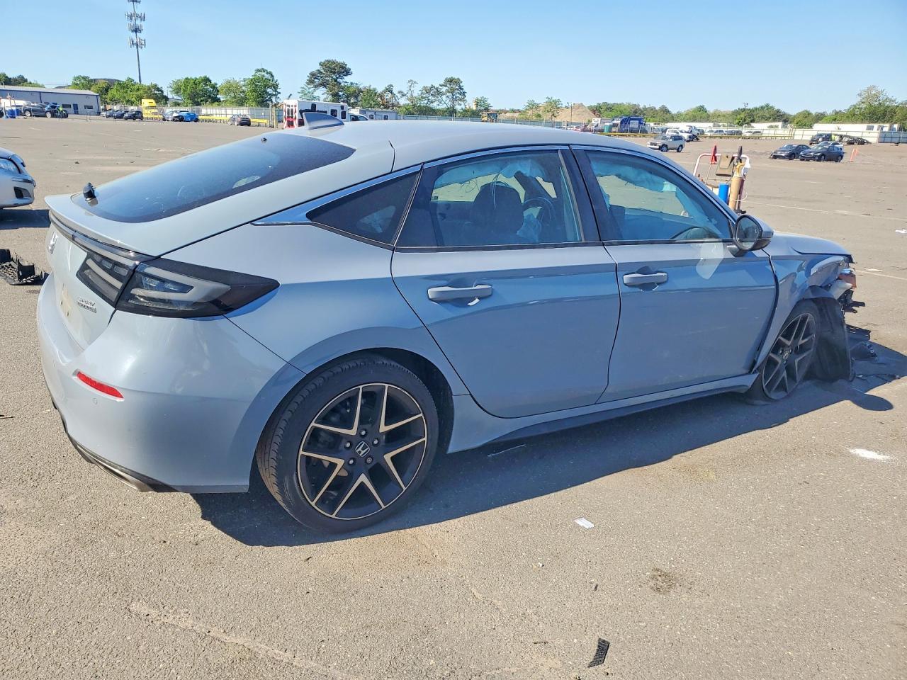 2024 Honda Civic Sport Touring - Фото 3