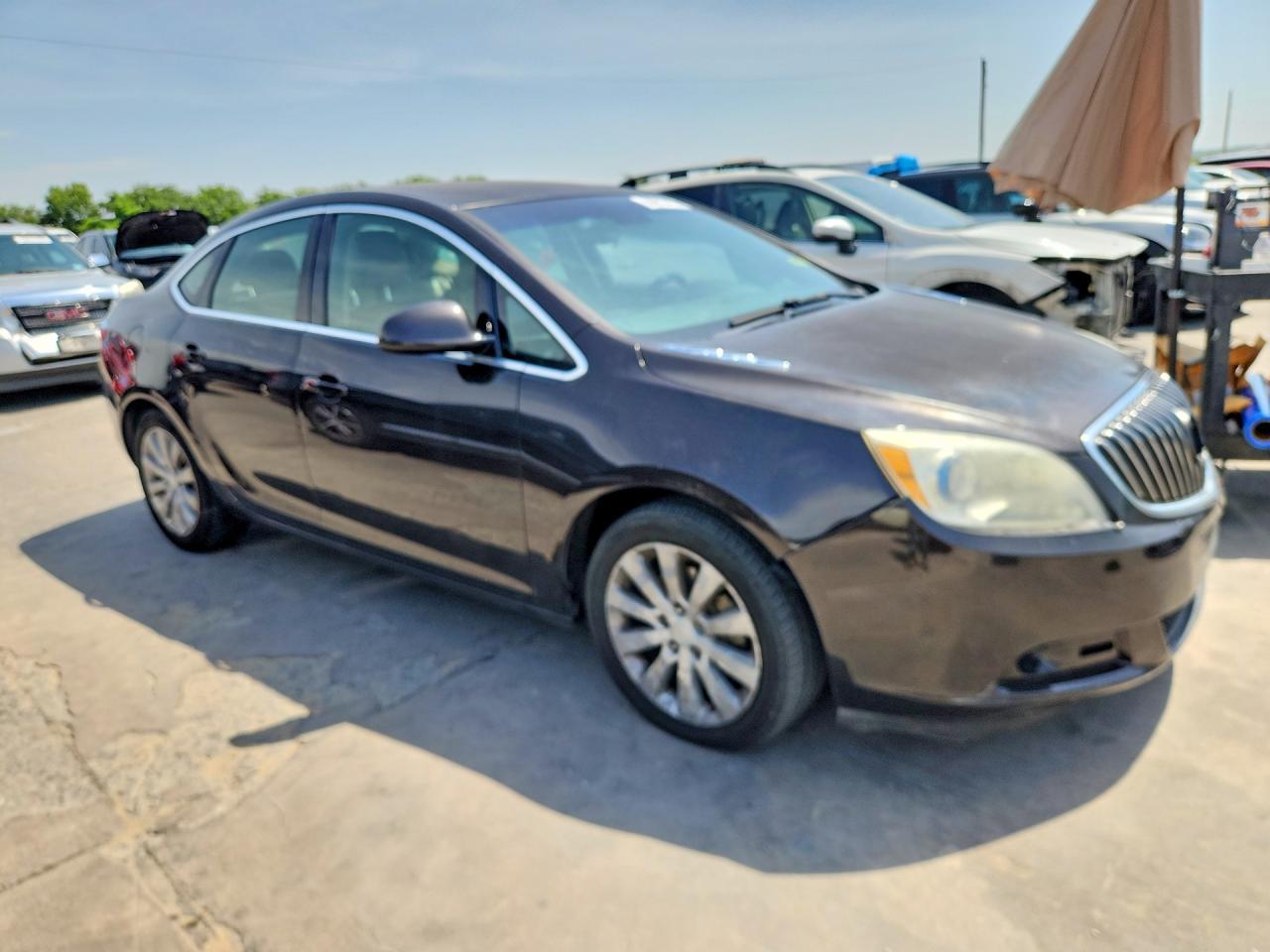 2016 Buick Verano - Image 4
