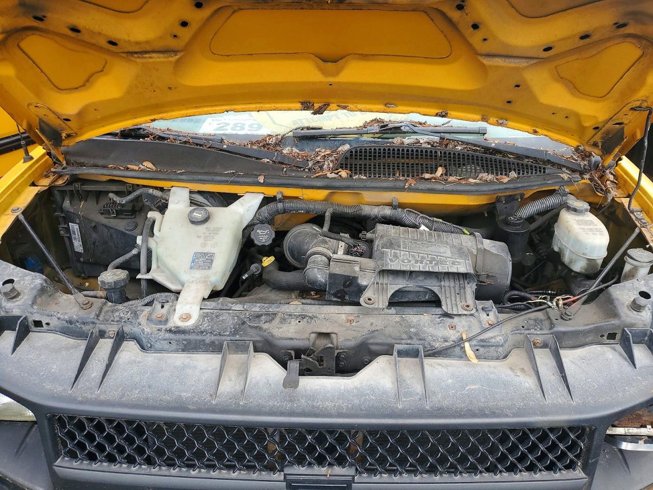 2009 Chevrolet Express Cu - School Bus - Фото 7