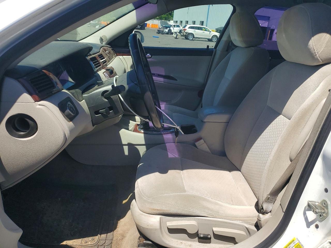 2010 Chevrolet Impala Lt - Фото 7